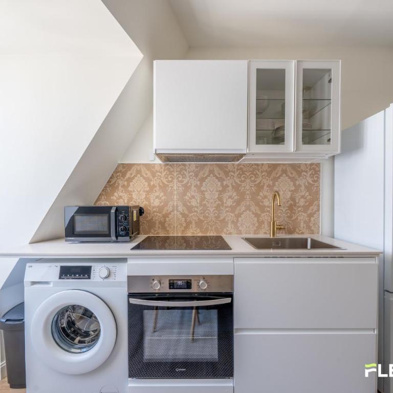 T2 lumineux proche Grands Boulevards Paris 10è - Appartement - 4