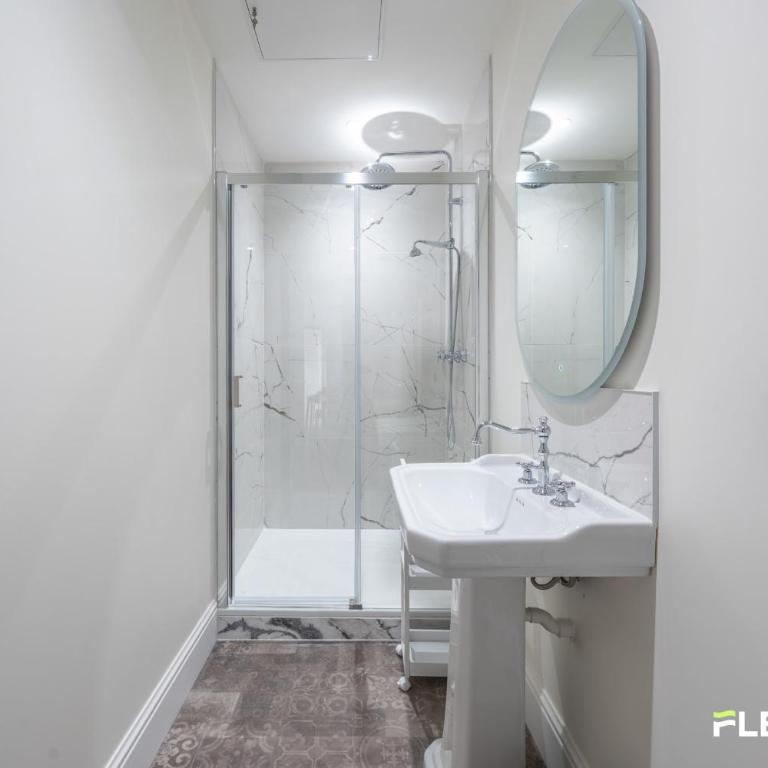 T2 lumineux proche Grands Boulevards Paris 10è - Appartement - 8