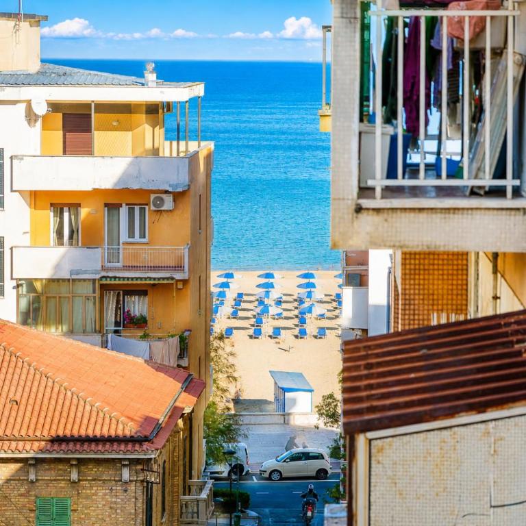 80m dal Mare, Offerta Estate, 2 Suite Vista Mare in Centro a Pescara - Appartamento con 2 Camere da Letto e Vista Mare - 13