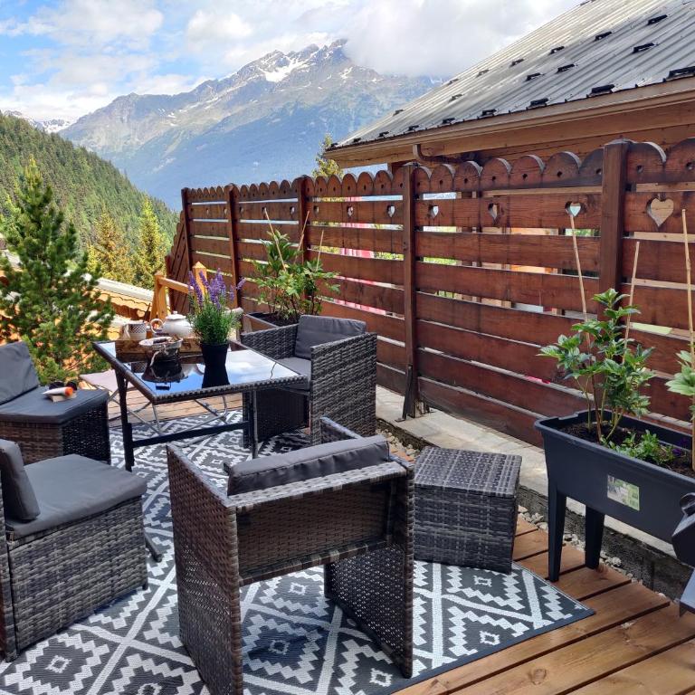 Bas De Chalet Lout'Chi Valfréjus - Appartement 2 Chambres avec Vue sur la Montagne - 6