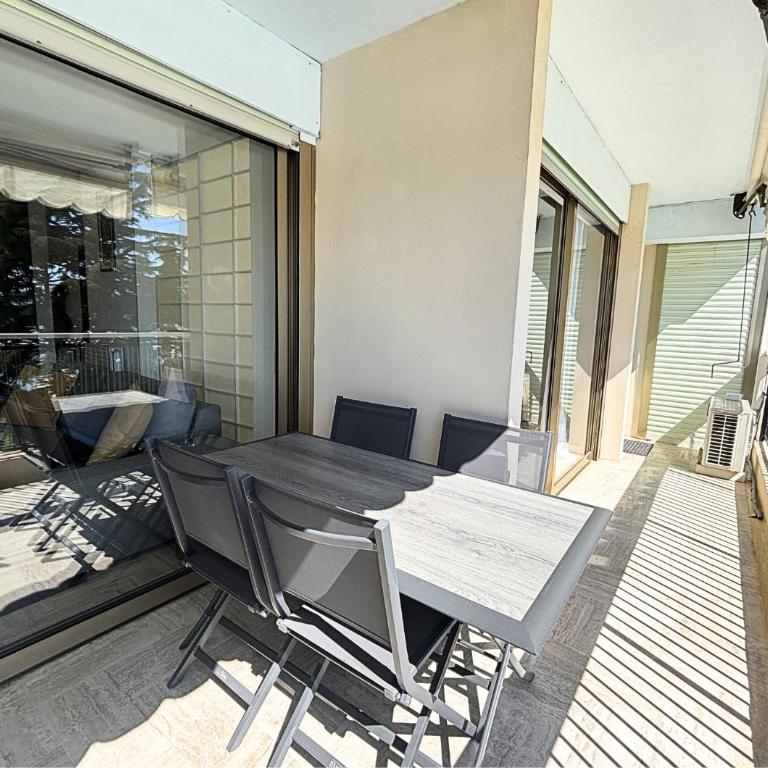 Élégant T3 avec Piscine, Terrasse, Parking, 6 Pers - Apartamento de 2 dormitorios con vistas a la piscina - 22