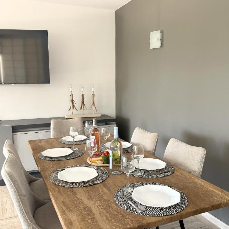 Élégant T3 avec Piscine, Terrasse, Parking, 6 Pers - Apartamento de 2 dormitorios con vistas a la piscina - 36