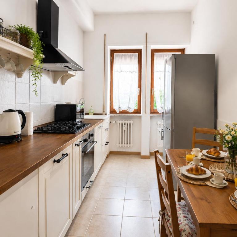 OFFERTA Estate a 70m dal Mare 2 Suite 2 Bagni con Balconi in Centro Pescara - Two-Bedroom Apartment - 23