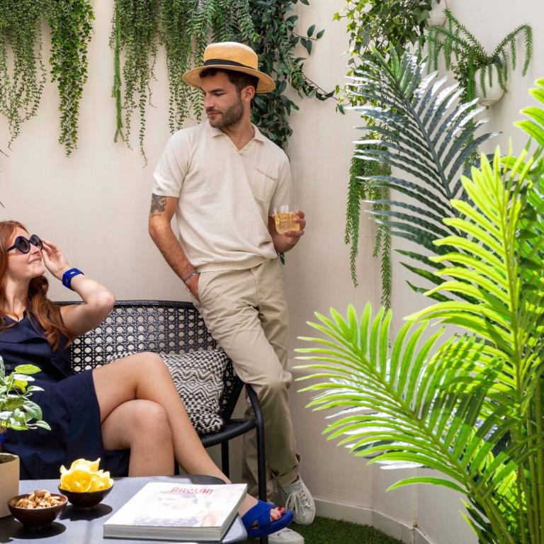 Hôtel Eiffel Saint Charles - Chambre Supérieure avec Terrasse - Accès au Sauna - 6