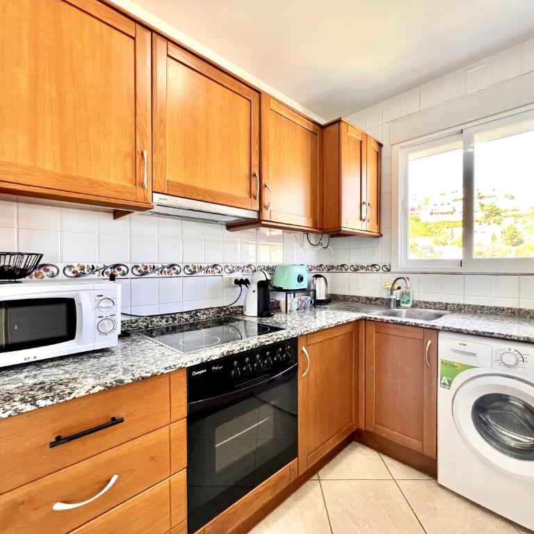 Montemar II - Apartamento acogedor con vistas - Apartment - 8