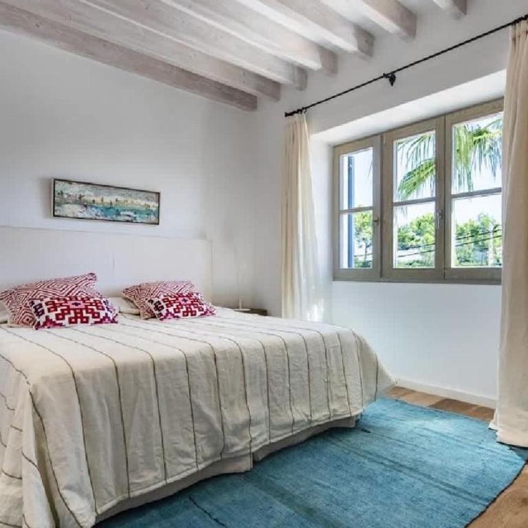 Elegant beachfront villa with stunning views - Villa - 15