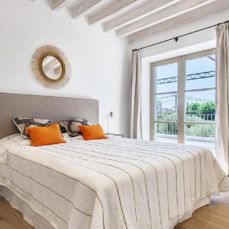 Elegant beachfront villa with stunning views - Villa - 19
