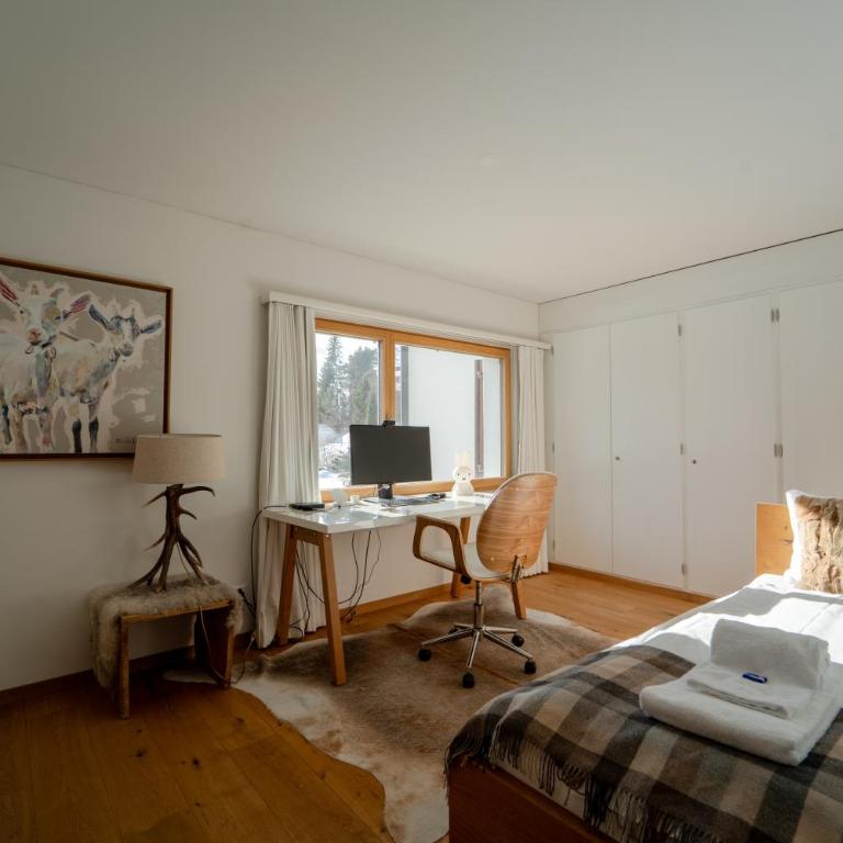 Luxury Chalet in Laax with Stunning Views - Chalet - 7