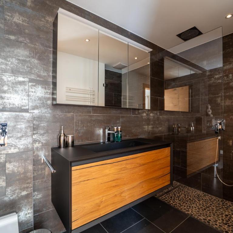 Luxury Chalet in Laax with Stunning Views - Chalet - 27