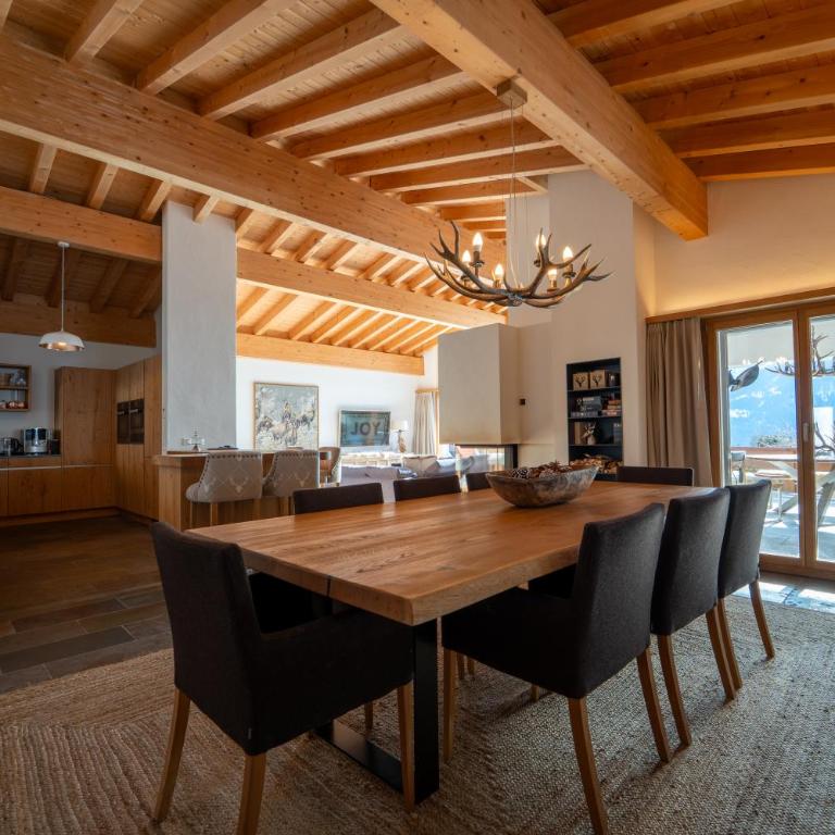 Luxury Chalet in Laax with Stunning Views - Chalet - 28