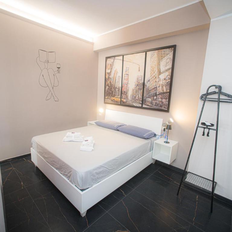 PataPam luminosissimo monolocale Lido di Roma - Two-Bedroom Apartment - 1