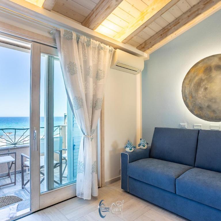 Blue Moon - Two-Bedroom House - 12