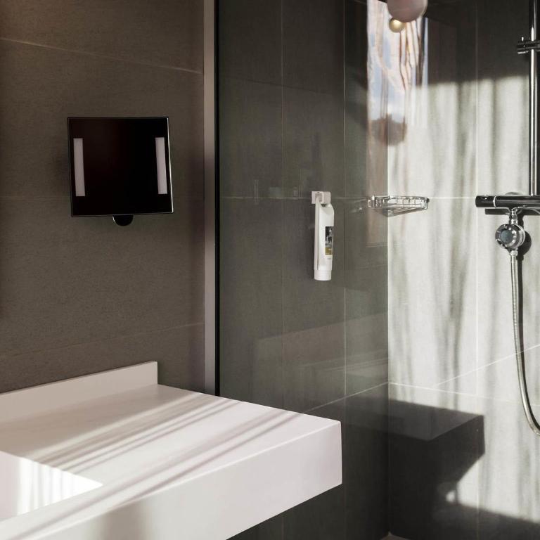 Mercure Lyon Centre - Gare Part Dieu - Suite Supérieure avec Un Lit King-Size - 2