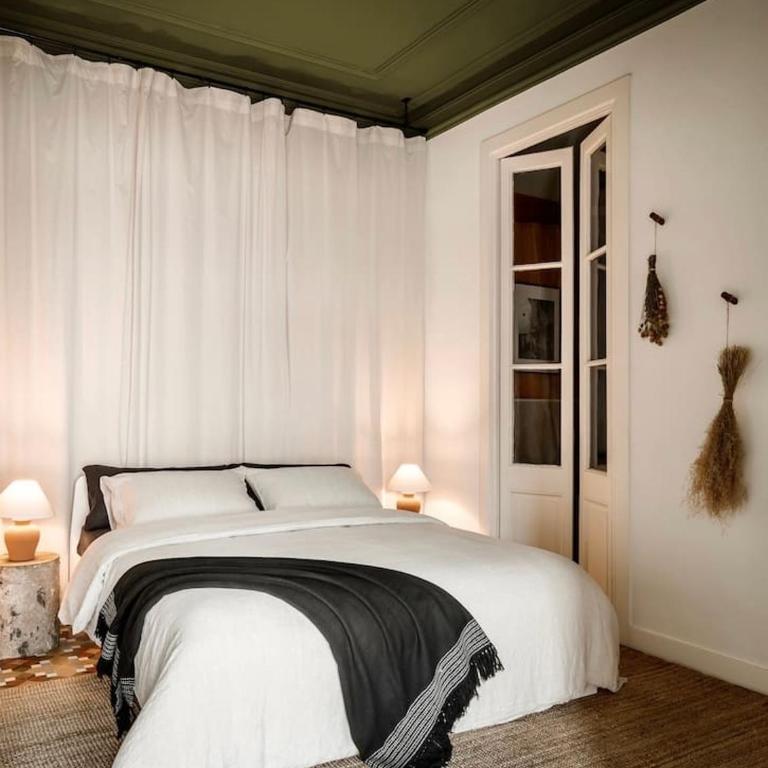 Spacest - Carrer d'Enric Granados C - Apartamento - 19