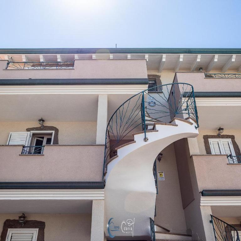 Blue Moon - Two-Bedroom House - 28