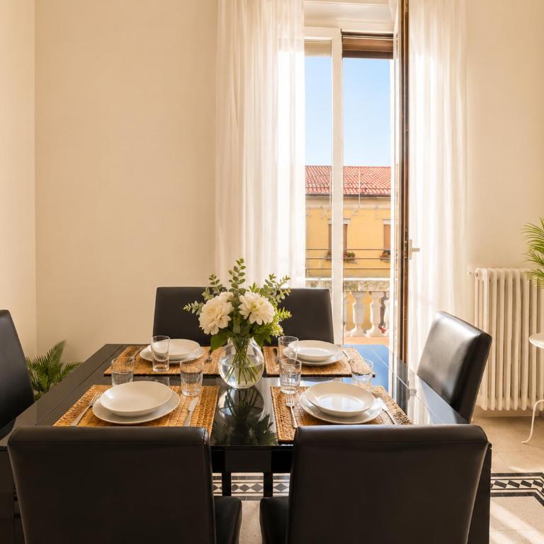 3 Esclusive Suite con Balconi a 350m dal Mare, Pescara Centro, Parcheggio Pubblico a 500m - Appartamento con 3 Camere da Letto - 9