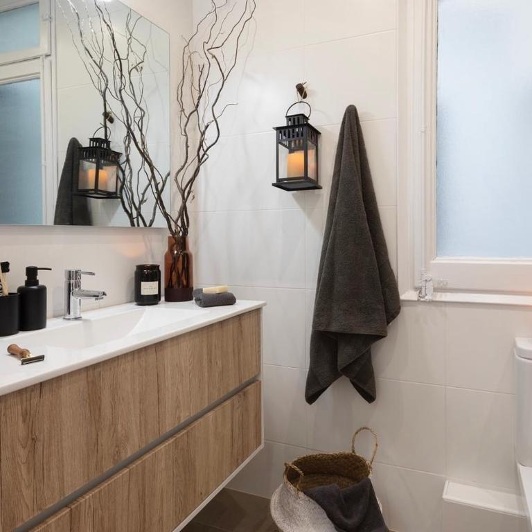 Spacest - Passeig de Sant Joan B - Apartment - 19