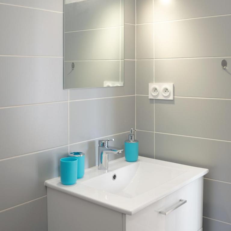 Studio meublé en face des Thermes - Superior Studio - 17