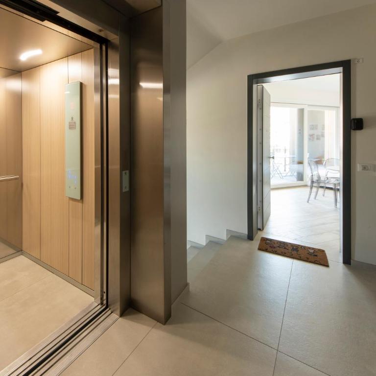 HouSmart Greta Garbo 12 - Appartamento con 2 Camere da Letto - 44