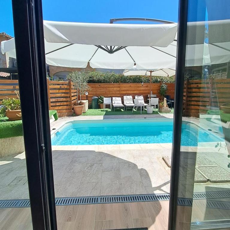 Harry's House San Teodoro con piscina privata - Casa con 2 Camere da Letto - 82