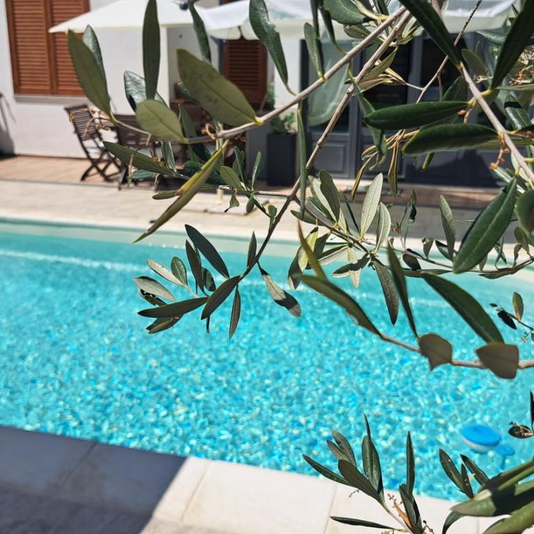Harry's House San Teodoro con piscina privata - Casa con 2 Camere da Letto - 85