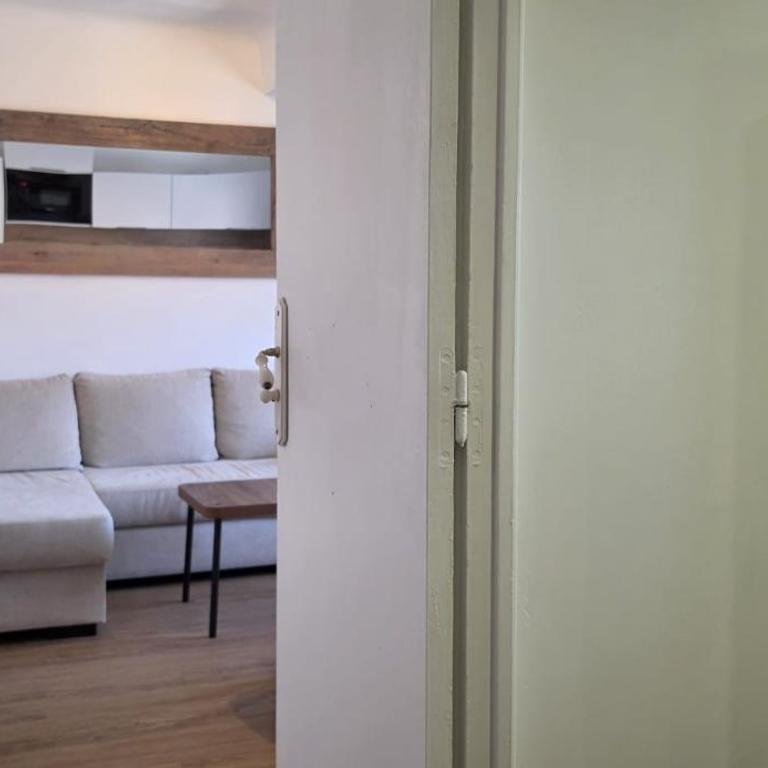 Renovate appartement, city center, AC - One-Bedroom Apartment - 27