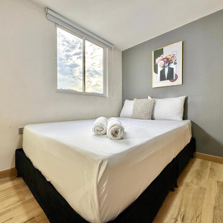 Torre Pizo - Two-Bedroom Apartment - 1