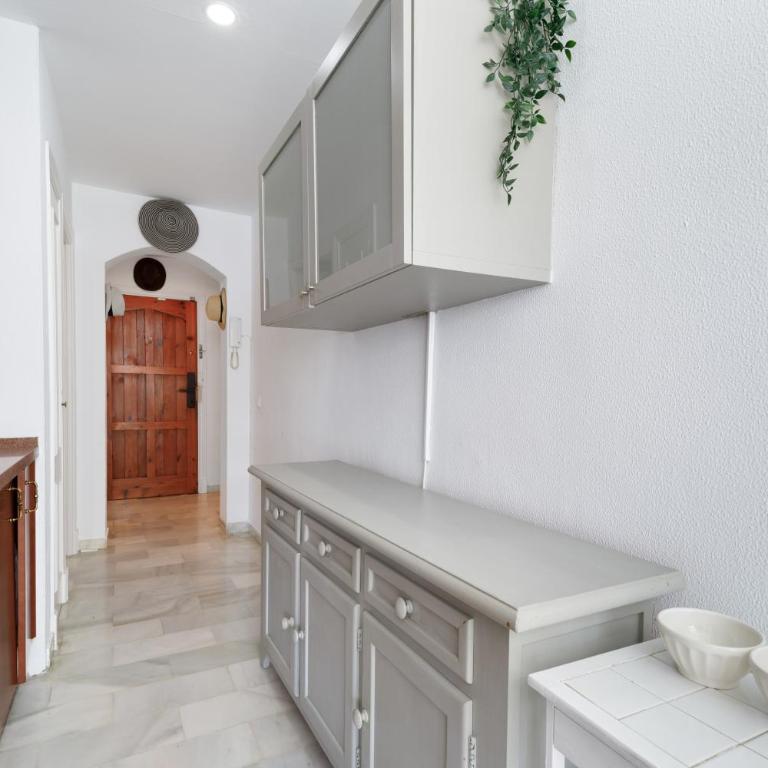 Apartamento Vistahermosa - Apartamento de 1 dormitorio con vistas al jardín - 8