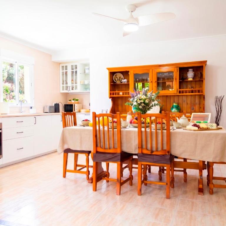 House with private pool and garden - 6pax - 5 min to the beach By Marina Alta Holidays - Casa de 3 dormitorios - 5