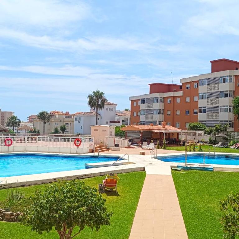 Cozy High-Rise Studio Sea Views & Garden Pool - Studio - Vue sur Mer - 39