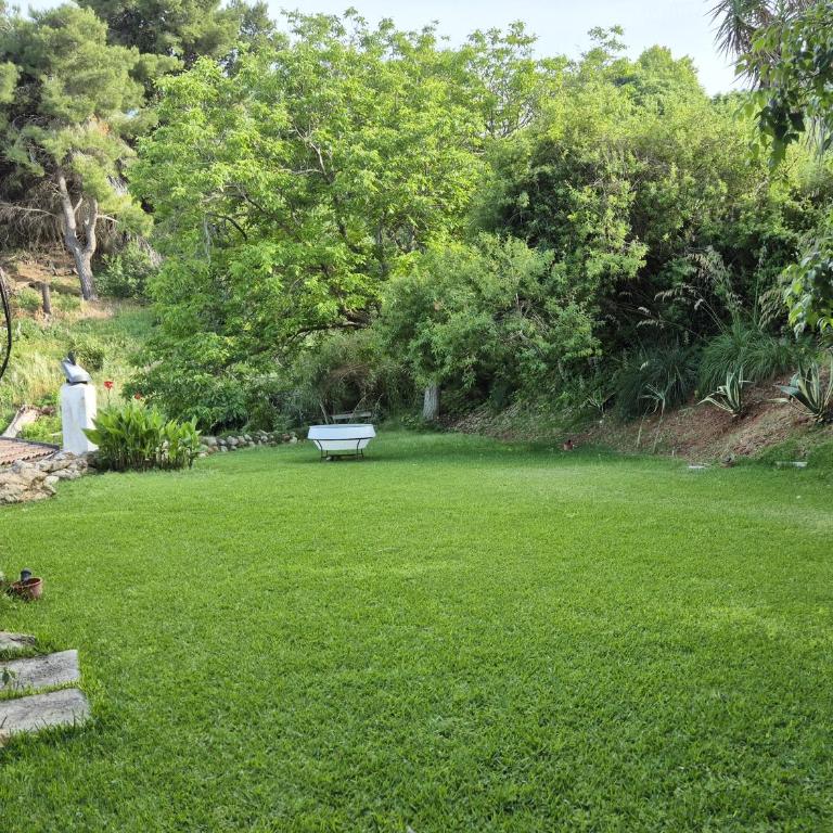 Villa Tommaso Maruggi, Sicilia, con Jacuzzi e piscina privata - Four-Bedroom Villa with Garden View - 30