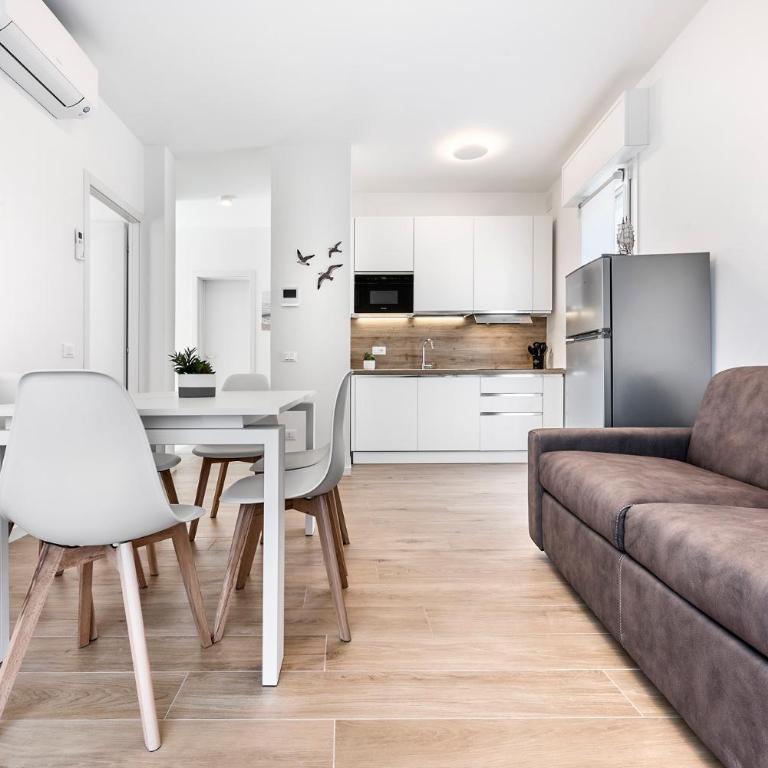 Sand Beach House - Host Solution - Appartamento con 2 Camere da Letto, Balcone e Terrazza - 1
