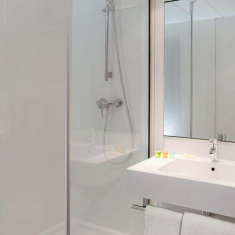 ibis Styles Grenoble Centre Gare - Chambre Double Standard - 6