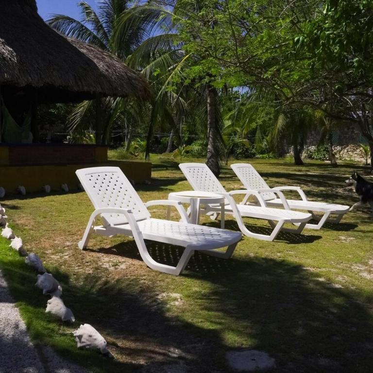 Vicky Island Beach House in the Rosario Islands - Five-Bedroom House - 17