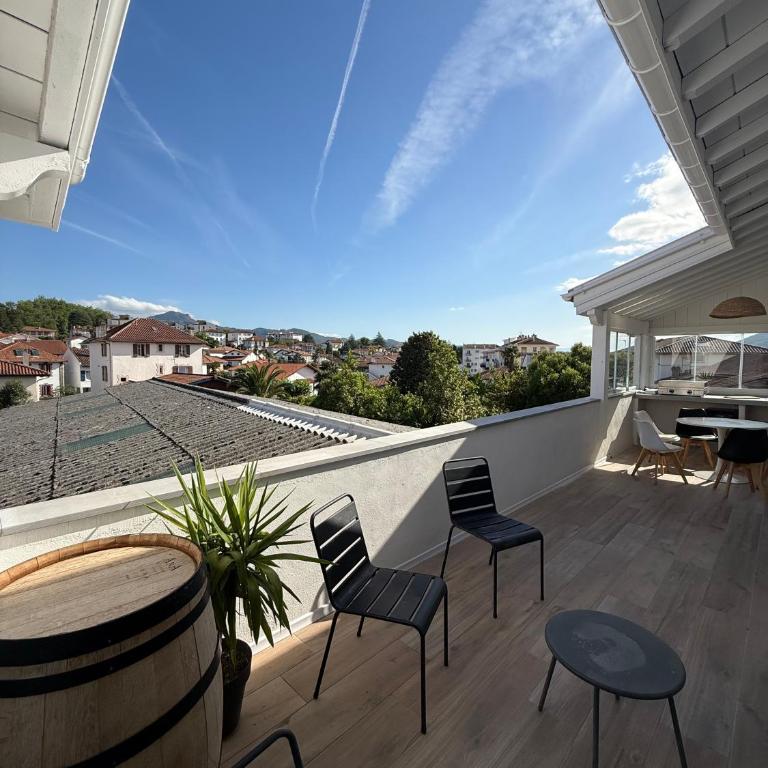 Le Loft Basque Hendaye - Terrasse cuisine 36m2 - clim - Appartement 3 Chambres - 78