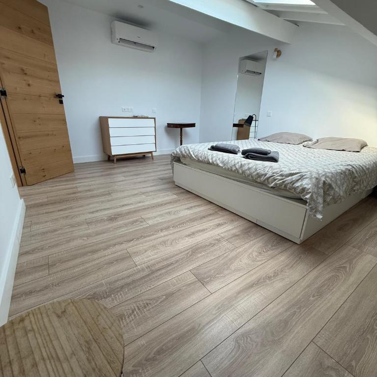 Le Loft Basque Hendaye - Terrasse cuisine 36m2 - clim - Appartement 3 Chambres - 57