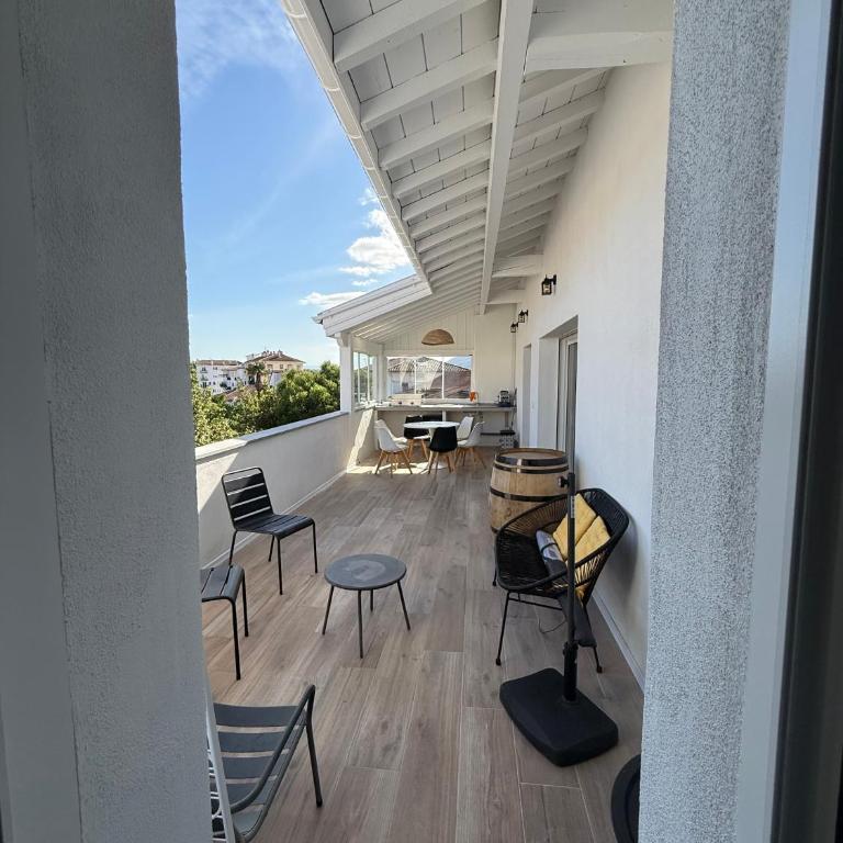 Le Loft Basque Hendaye - Terrasse cuisine 36m2 - clim - Appartement 3 Chambres - 83