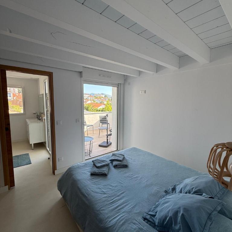 Le Loft Basque Hendaye - Terrasse cuisine 36m2 - clim - Appartement 3 Chambres - 37