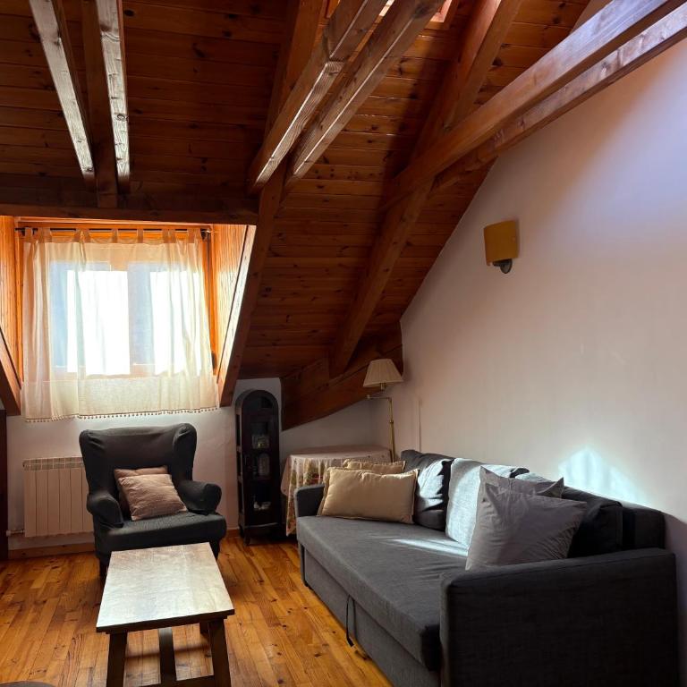 BPIRINEOS-Estós - Apartamento de 2 dormitorios - 1