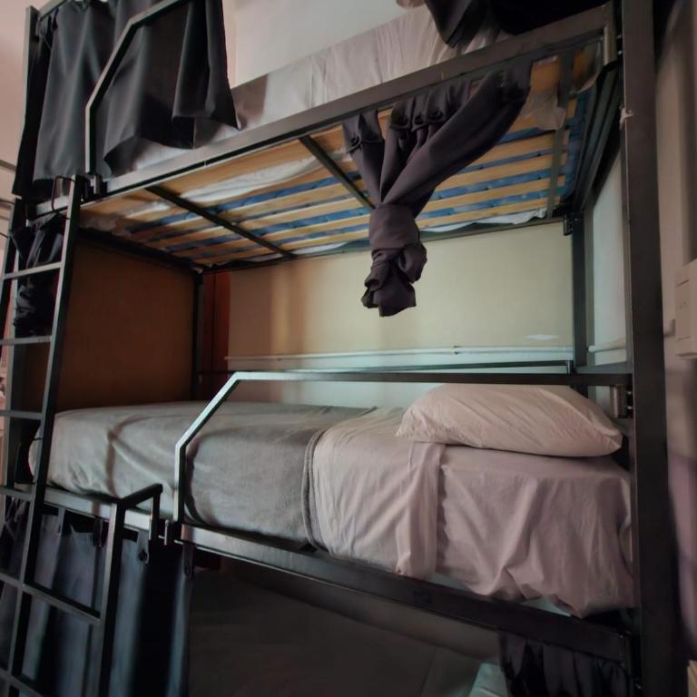 Why Not Nueva Cordoba - Bunk Bed in Mixed Dormitory Room - 4