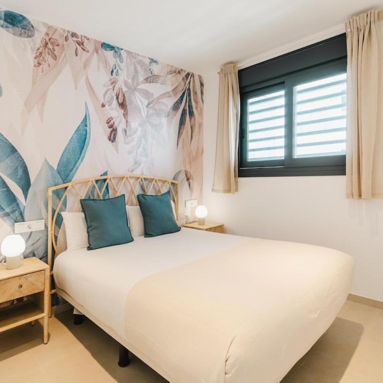 Iceberg Suites - Boutique Apartment with AC and Pool - Apartment - 26