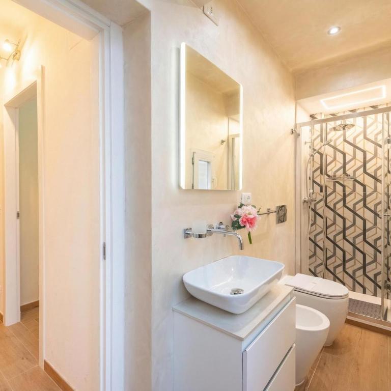 Vico Trau Sestri Ponente Apartments - One-Bedroom Apartment - 8
