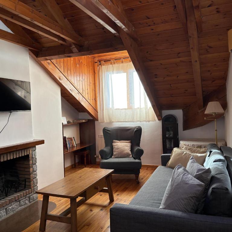 BPIRINEOS-Estós - Apartamento de 2 dormitorios - 2