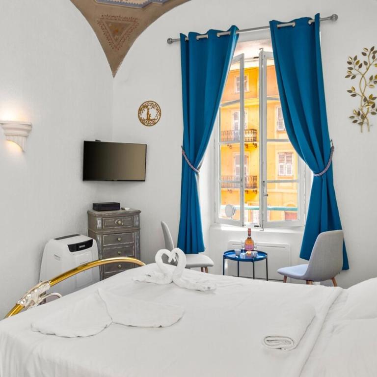 Joyau au coeur de la ville plages à 100 mètres - Studio - 12