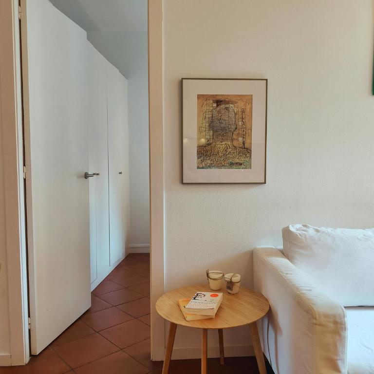 Cute 1 bedroom apt. Super central location. R.K - Apartamento - 26