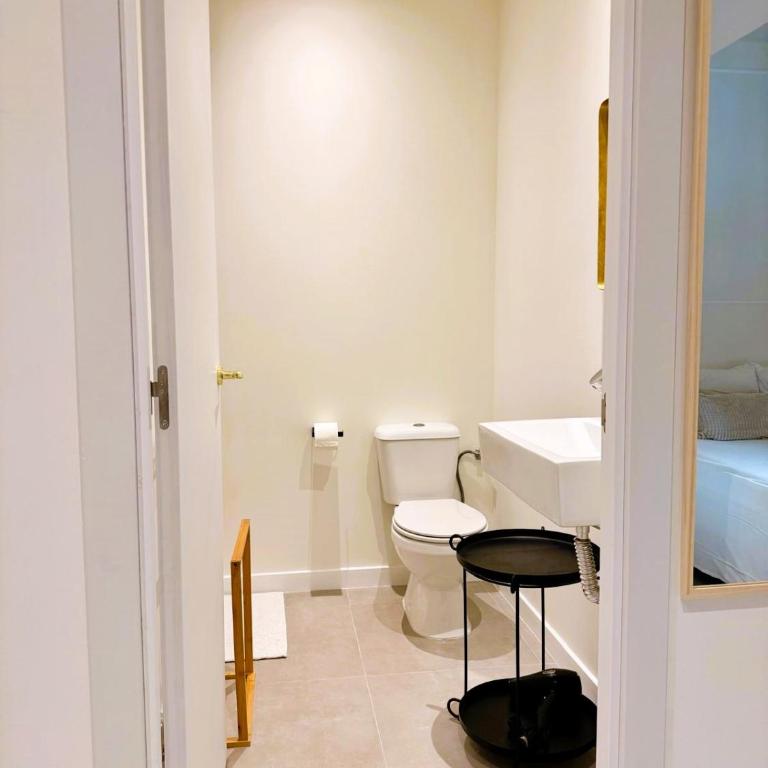 COLLECTION PORT - B&B Boutique , Alicante Center - Chambre Triple avec Salle de Bains Privative - 6