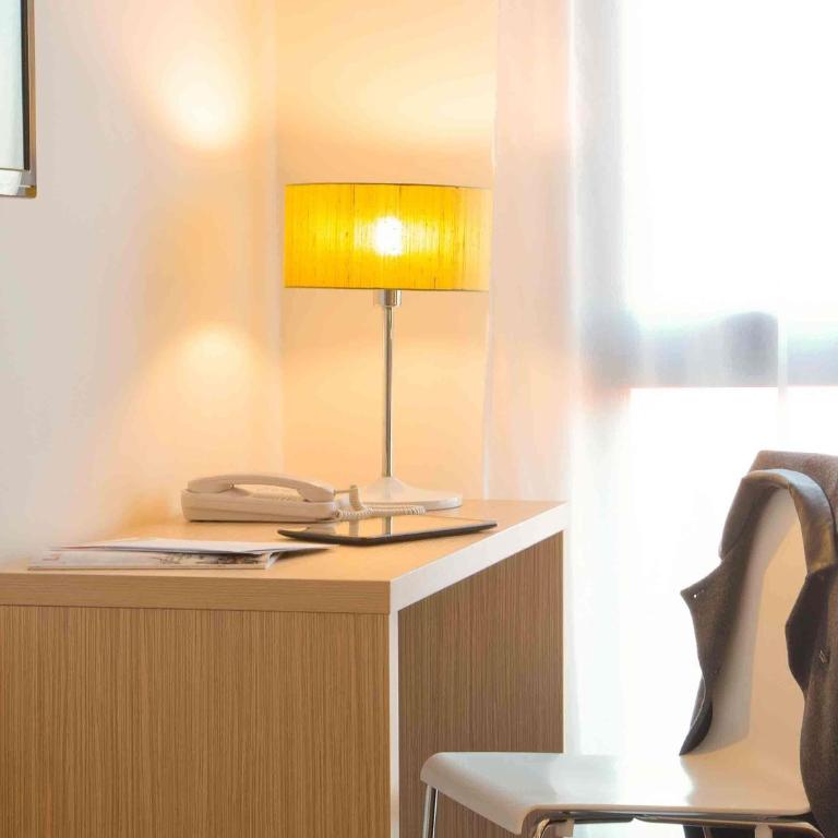 Aparthotel Adagio Access Le Havre Les Docks - Studio pour 2 Personnes - 2