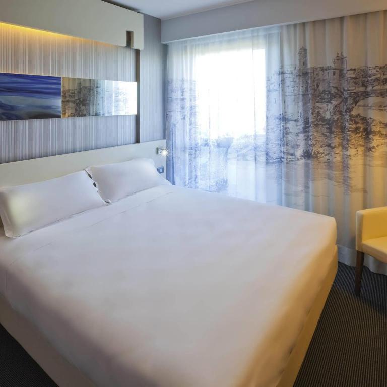 Ibis Styles Roma Eur - Camera Matrimoniale Superior - 3