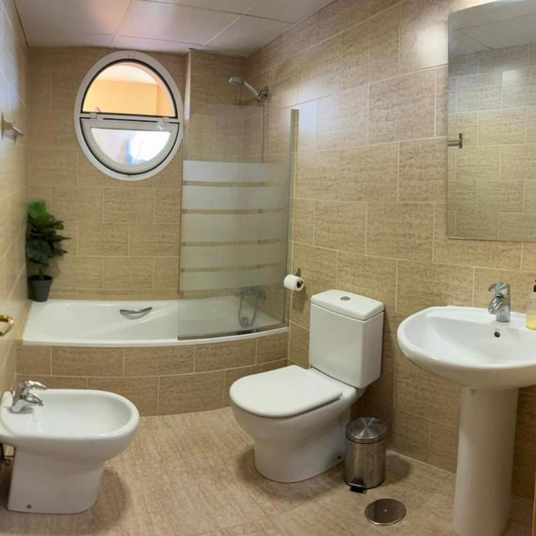 A spacious apartment with an ocean view - Apartment mit 2 Schlafzimmern - 14