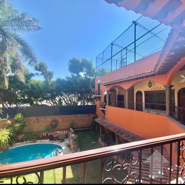 Colonial Mansion - Groups -Pool, Theater, Gym and more - Villa - 6